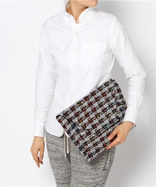 ROSE BUD(ローズバッド)の「(TOP BEAUTY)EVS11405-7258 TWEED CLUTCH BAG 【mina掲載】【otonaMUSE掲載】【mina掲載】【美人百花掲載】(クラッチバッグ・レディース・ホワイト/ロイヤルブルー・ONE SIZE)」の9枚目の写真