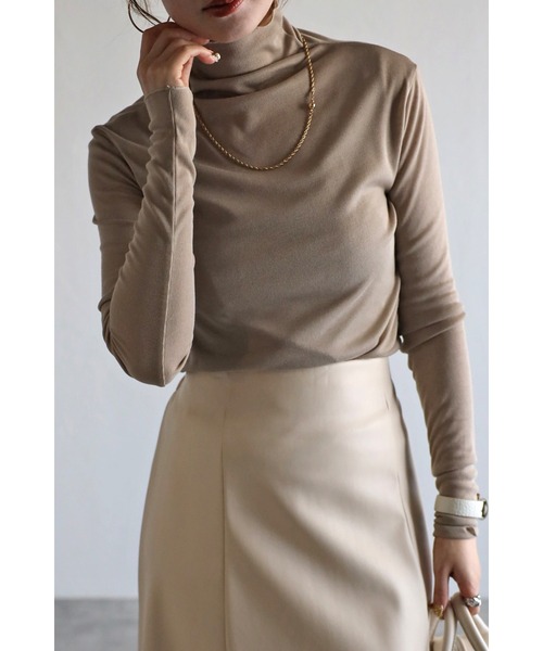 Bonjour Sagan（ボンジュールサガン）の「シアータートルプルオーバー（Tシャツ/カットソー・レディース・ライトグレー/オフホワイト/ブラック/ベージュ/グレイッシュベージュ/ライトブルー/チャコールグレー/グレー・FREE）」の13枚目の写真