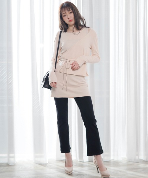 LIPSERVICE(リップサービス)の「アシメレイヤードSETトップス(Tシャツ/カットソー・レディース・ブラック/ピンク/アイボリー・FREE)」の12枚目の写真