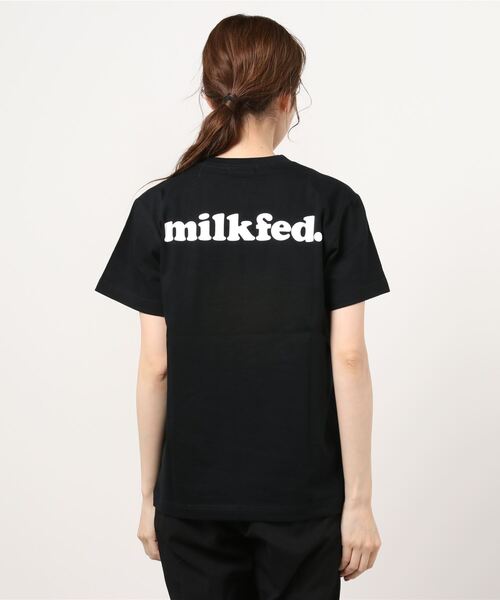 MILKFED.（ミルクフェド）の「BASIC COOPER S/S TEE/シンプル バックプリント 半袖Tシャツ（Tシャツ/カットソー・レディース・ホワイト/ネイビー/チャコールグレー/オフホワイト/ブラック/ベージュ/オリーブ/ライトパープル/ライトグリーン/パープル・SMALL/MEDIUM）」の15枚目の写真