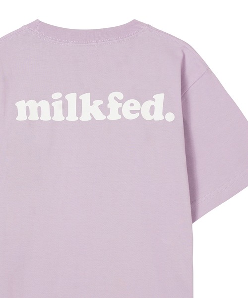 MILKFED.（ミルクフェド）の「BASIC COOPER S/S TEE/シンプル バックプリント 半袖Tシャツ（Tシャツ/カットソー・レディース・ホワイト/ネイビー/チャコールグレー/オフホワイト/ブラック/ベージュ/オリーブ/ライトパープル/ライトグリーン/パープル・SMALL/MEDIUM）」の9枚目の写真