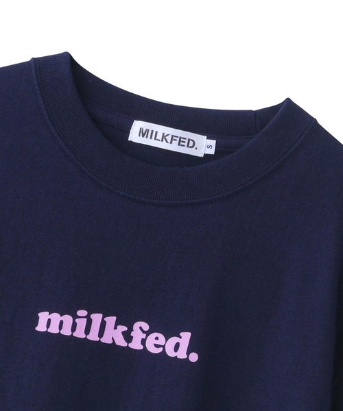 MILKFED.（ミルクフェド）の「BASIC COOPER S/S TEE/シンプル バックプリント 半袖Tシャツ（Tシャツ/カットソー・レディース・ホワイト/ネイビー/チャコールグレー/オフホワイト/ブラック/ベージュ/オリーブ/ライトパープル/ライトグリーン/パープル・SMALL/MEDIUM）」の22枚目の写真