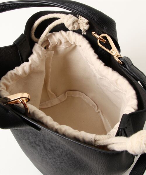 Port(ポート)の「バケツ型 ワンハンドル トートバッグ # / バケツバッグ(トートバッグ・レディース・アイボリー/ダークブラウン/ブラック/キャメル・FREE)」の8枚目の写真