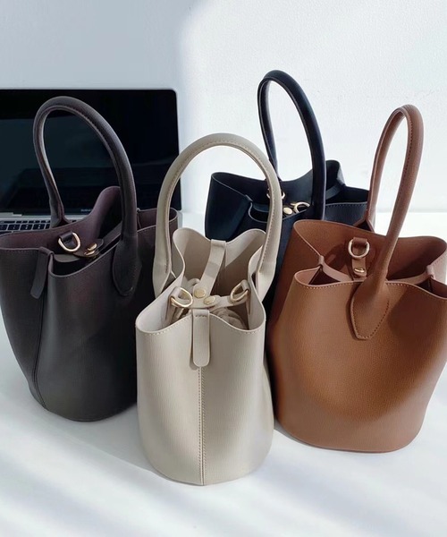 Port(ポート)の「バケツ型 ワンハンドル トートバッグ # / バケツバッグ(トートバッグ・レディース・アイボリー/ダークブラウン/ブラック/キャメル・FREE)」の4枚目の写真