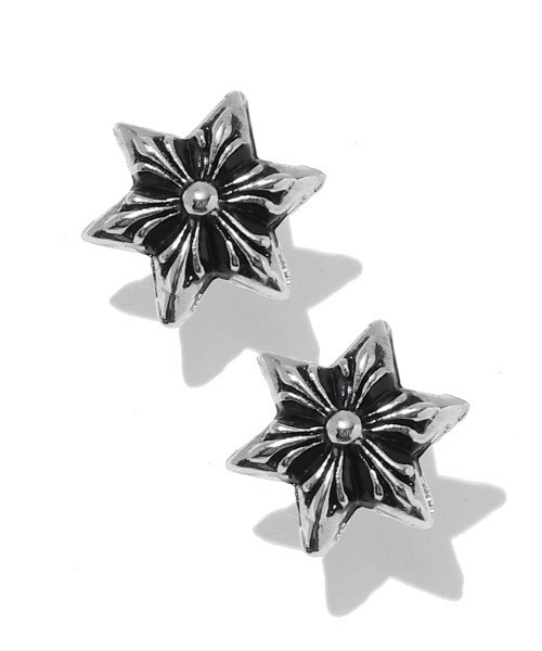 SPINNS（スピンズ）の「モチーフデザイン ピアス（ピアス（両耳用）・メンズ・A/B/C/D/E/F/G/H/I/J/K/N/M/L/O・ONESIZE）」の2枚目の写真