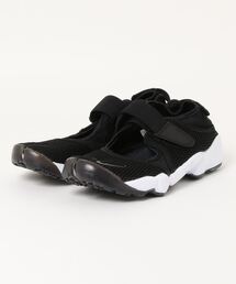Nike ナイキのスニーカー 防水 撥水 防汚 通販 Zozotown