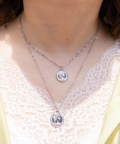 WEGO(ウィゴー)の「WEGO/2連コインネックレス(ネックレス・レディース・その他1/その他2・FREE)」の1枚目の写真