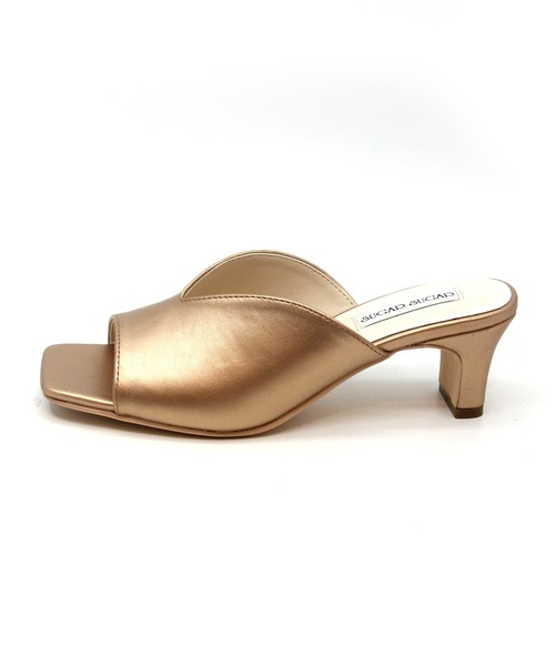 Sugar Sugar（シュガーシュガー）の「【SUGAR SUGAR シュガーシュガー】Vカットスクエアサンダル（サンダル・レディース・ブラック/アイボリー/ゴールド系その他・LL/L/S/M）」の17枚目の写真