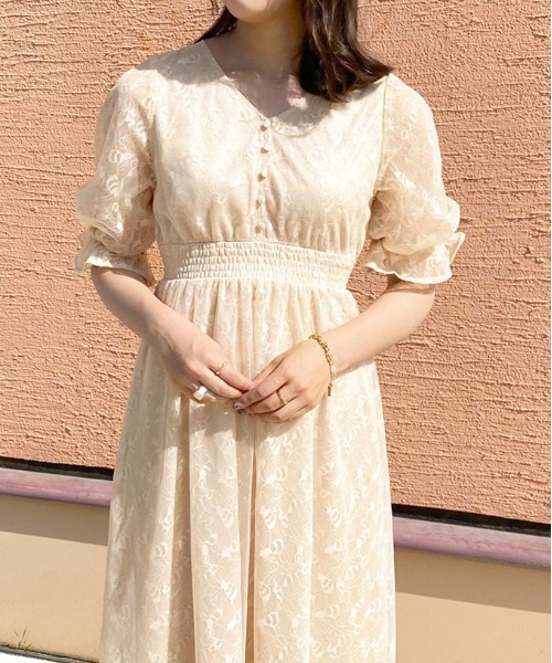 apres jour(アプレジュール)の「チュール×レースワンピ【ZOZOTOWN限定アイテム】(ワンピース・レディース・ライトベージュ/モカ・X-LARGE/フリー)」の3枚目の写真