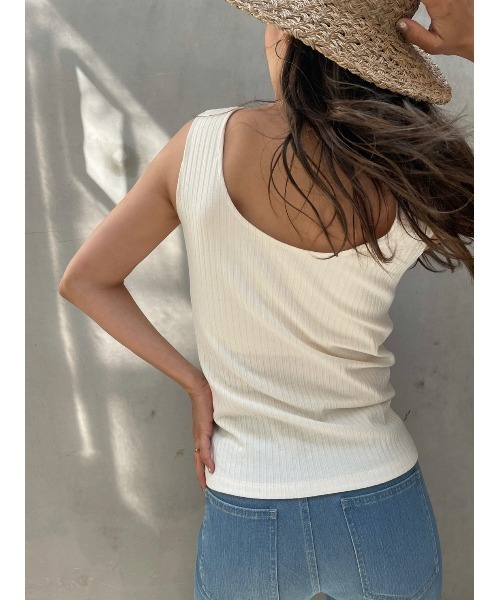 TRUNC（トランクエイティーエイト）の「Front Button Rib TOPS（タンクトップ・レディース・アイボリー/ブラック/ブラウン・FREE）」の21枚目の写真