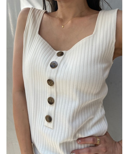 TRUNC（トランクエイティーエイト）の「Front Button Rib TOPS（タンクトップ・レディース・アイボリー/ブラック/ブラウン・FREE）」の8枚目の写真