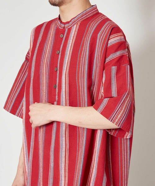 チャイハネ(チャイハネ)の「【チャイハネ】南インドの織り布 マルチストライプMEN'Sトップス(その他トップス・メンズ・ベージュ/レッド/ターコイズブルー・FREE)」の4枚目の写真