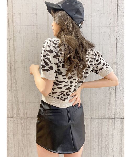 GYDA(ジェイダ)の「レオパードハーフスリーブニット TOPS(ニット/セーター・レディース・チャコールグレー/ブラウン/アイボリー・FREE)」の5枚目の写真