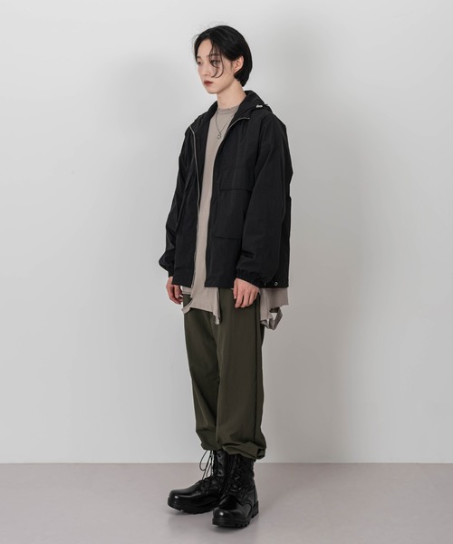 FOLLOWIN(フォロウィン)の「【UNISEX】グランジラウンドカッティングロングTシャツ(Tシャツ/カットソー・メンズ・ブラック/ブラウン/アイボリー・FREE)」の21枚目の写真