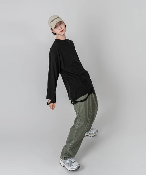 FOLLOWIN(フォロウィン)の「【UNISEX】グランジラウンドカッティングロングTシャツ(Tシャツ/カットソー・メンズ・ブラック/ブラウン/アイボリー・FREE)」の15枚目の写真