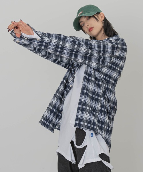 FOLLOWIN(フォロウィン)の「【UNISEX】グランジラウンドカッティングロングTシャツ(Tシャツ/カットソー・メンズ・ブラック/ブラウン/アイボリー・FREE)」の13枚目の写真