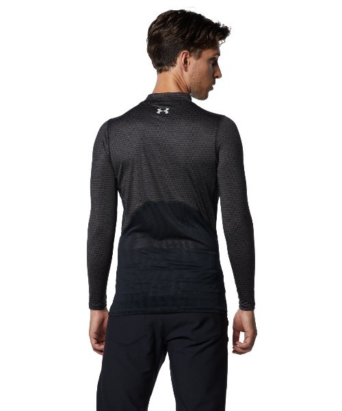 UNDER ARMOUR(アンダーアーマー)の「UAヒートギア フィッティド ロングスリーブ モック テキスト(ゴルフ/MENS/メンズ)(Tシャツ/カットソー・メンズ・ブラック/ネイビー/ホワイト・XXL/L/XL/S/M)」の7枚目の写真