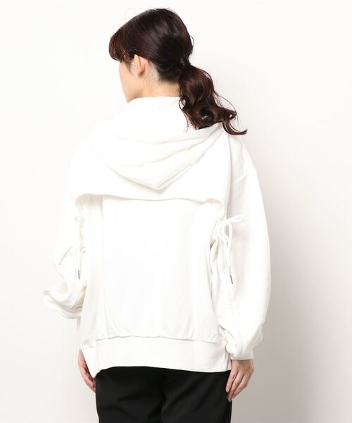 ENVYM（アンビー）の「ドロストギャザーＰＫ（パーカー・レディース・ブラック/ホワイト・FREE）」の15枚目の写真