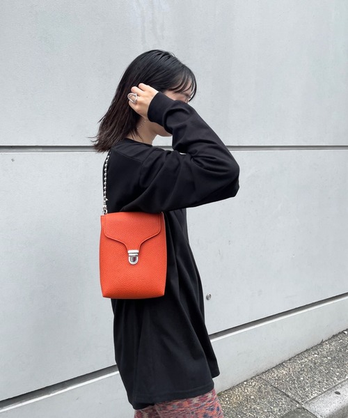 WHO'S WHO gallery（フーズフーギャラリー）の「ボールチェーンスモールバッグ（ハンドバッグ・レディース・シルバー/オレンジ/グリーン/ピンク/パープル・FREE）」の22枚目の写真