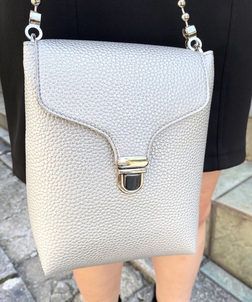 WHO'S WHO gallery（フーズフーギャラリー）の「ボールチェーンスモールバッグ（ハンドバッグ・レディース・シルバー/オレンジ/グリーン/ピンク/パープル・FREE）」の10枚目の写真