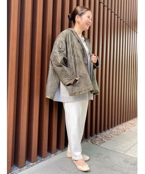 BEARDSLEY（ビアズリー）の「繊細なリーフ刺繍とトレンドの