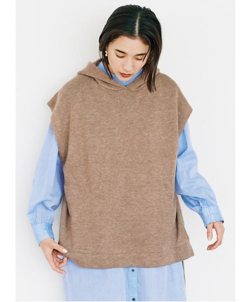 avecmoi(アヴェクモワ)の「【佐藤かなさんプロデュース】 アヴェクモワ ニットパーカーベスト〈ライトブラウン〉(ベスト・レディース・ライトブラウン・MEDIUM/LARGE)」の3枚目の写真