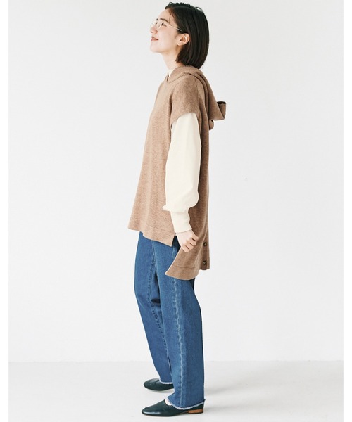 avecmoi(アヴェクモワ)の「【佐藤かなさんプロデュース】 アヴェクモワ ニットパーカーベスト〈ライトブラウン〉(ベスト・レディース・ライトブラウン・MEDIUM/LARGE)」の7枚目の写真