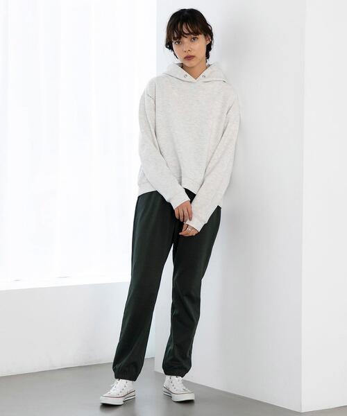 FEELING MADE（フィーリングメイド）の「FEELING MADE ストレッチポンチ 裾ゴム ジョガーパンツ <UNISEX>（その他パンツ・レディース・ブラック/ダークグリーン/ベージュ・S/L/M）」の12枚目の写真