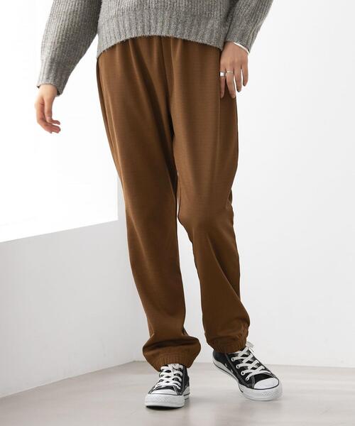 FEELING MADE（フィーリングメイド）の「FEELING MADE ストレッチポンチ 裾ゴム ジョガーパンツ <UNISEX>（その他パンツ・レディース・ブラック/ダークグリーン/ベージュ・S/L/M）」の13枚目の写真