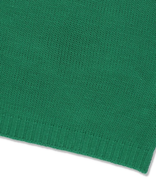 SPINNS（スピンズ）の「ビビットカラーショート丈ニット（ニット/セーター・レディース・ブラック/オレンジ/グリーン/ホワイト・ONESIZE）」の7枚目の写真