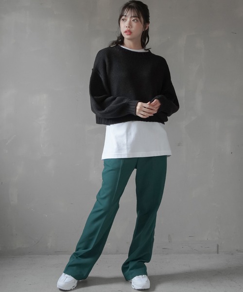 SPINNS（スピンズ）の「ビビットカラーショート丈ニット（ニット/セーター・レディース・ブラック/オレンジ/グリーン/ホワイト・ONESIZE）」の18枚目の写真