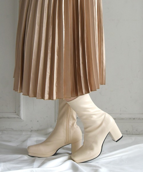 NOFALL（ノーフォール）の「ストームチャンキーヒールストレッチミドルブーツ（ブーツ・レディース・アイボリー/ブラック/ダークブラウン/グレイッシュベージュ・SS/S/M/L/LL/3L）」の22枚目の写真