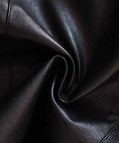 select MOCA（セレクトモカ）の「ワンショルダーベルト付きフェイクレザーベスト（ベスト・レディース・ブラック/アイボリー・FREE）」の21枚目の写真