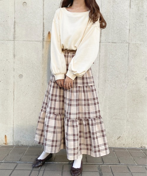 apres jour(アプレジュール)の「オフショルスウェット【ZOZOTOWN限定アイテム】(Tシャツ/カットソー・レディース・アイボリー/モカ/ラベンダー/スモークピンク・フリー/X-LARGE)」の12枚目の写真