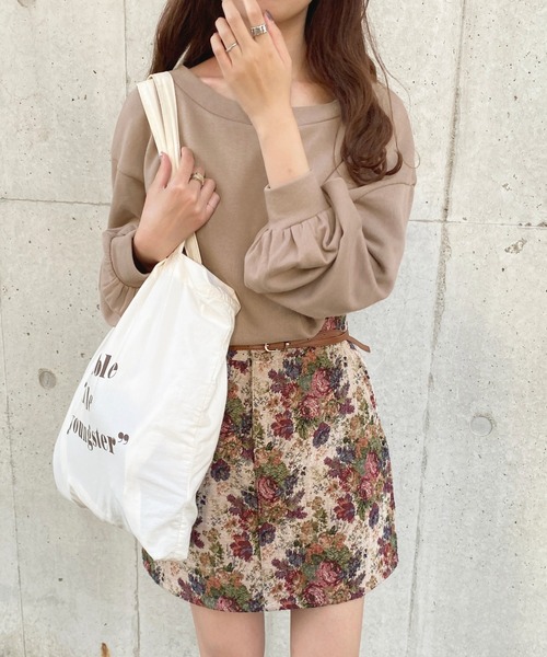 apres jour(アプレジュール)の「オフショルスウェット【ZOZOTOWN限定アイテム】(Tシャツ/カットソー・レディース・アイボリー/モカ/ラベンダー/スモークピンク・フリー/X-LARGE)」の15枚目の写真