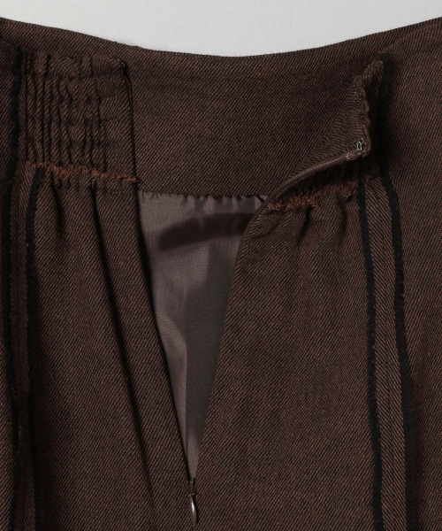 JEANASIS（ジーナシス）の「アウトシームマーメイドスカート/255989（スカート・レディース・チャコールグレー/グリーン/パープル/ブラウン・SMALL/MEDIUM）」の21枚目の写真