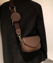 コインケース付き スクエアショルダーバッグ
