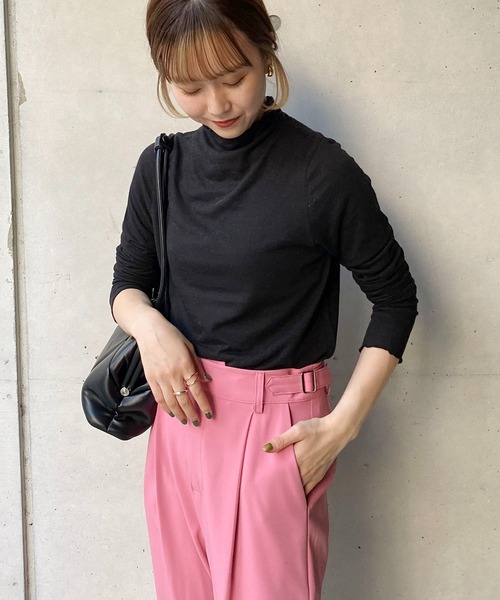 CAPRICIEUX LE'MAGE（カプリシューレマージュ）の「ウール混ソフトタッチハイネックTシャツ（Tシャツ/カットソー・レディース・ブラック/ホワイト/ベージュ・FREE）」の2枚目の写真
