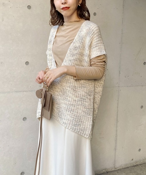 CAPRICIEUX LE'MAGE（カプリシューレマージュ）の「ウール混ソフトタッチハイネックTシャツ（Tシャツ/カットソー・レディース・ブラック/ホワイト/ベージュ・FREE）」の21枚目の写真
