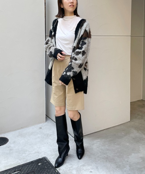 CAPRICIEUX LE'MAGE（カプリシューレマージュ）の「ウール混ソフトタッチハイネックTシャツ（Tシャツ/カットソー・レディース・ブラック/ホワイト/ベージュ・FREE）」の5枚目の写真