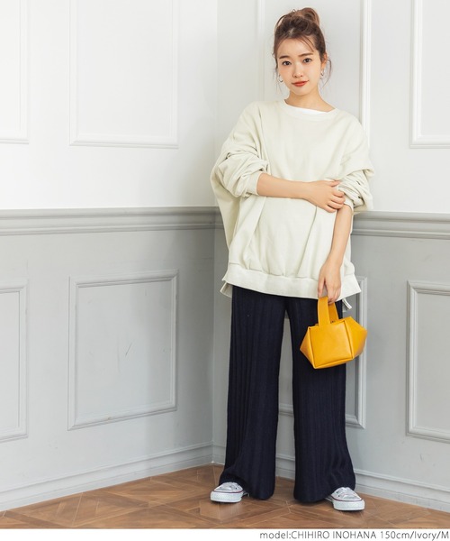 coca（coca）（コカ）の「ピグメントバルーンスウェット（スウェット・レディース・ブラック/イエロー/アイボリー・M/L）」の18枚目の写真