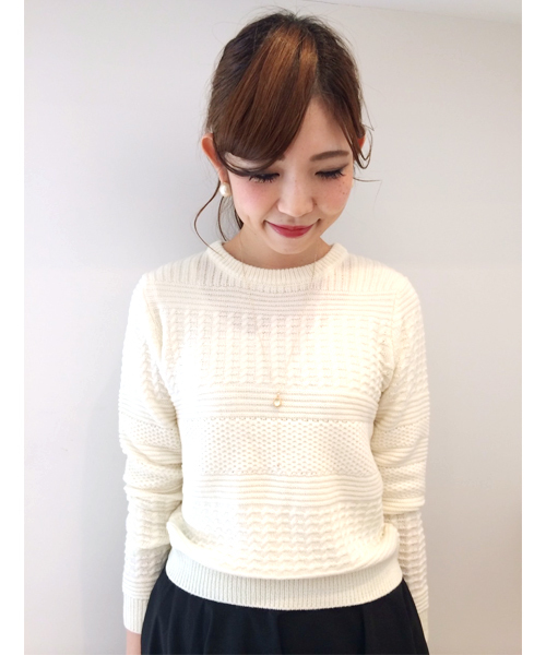 LOUNGEDRESS（ラウンジドレス）の「地柄ニット（ニット/セーター・レディース・アイボリー/イエロー/ネイビー・ﾌﾘ-）」の2枚目の写真