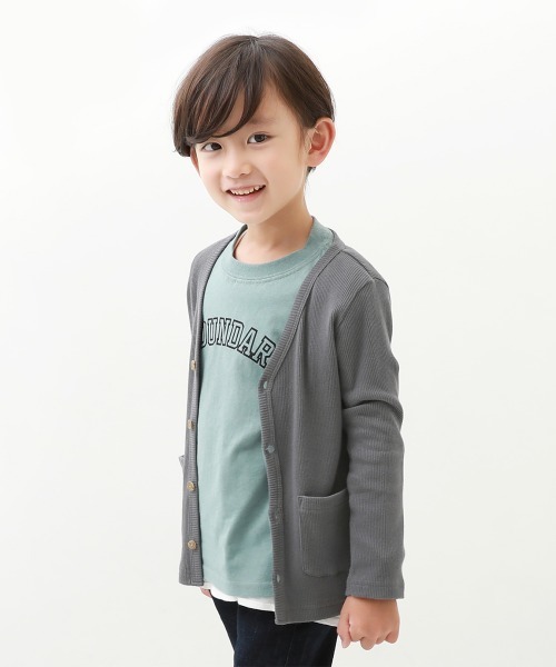 devirock(デビロック)の「無地リブカーディガン(カーディガン/ボレロ・キッズ・ライトブラウン/ブラック/ラベンダー/ブルー系その他2/グリーン系その他/ヘザーチャコール/モカ/スモークピンク/カーキ/ブルー系その他/ワイン/ネイビー/ダークグリーン/パープル系その他/チャコール・150cm/120cm/140cm/160cm/100cm/110cm/130cm)」の4枚目の写真