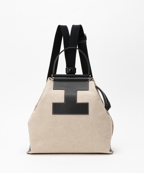 IACUCCI（イアクッチ）の「ソルベット BP CANVAS/CERVO（バックパック/リュック・レディース・ブラック/グレイッシュベージュ・FREE）」の5枚目の写真
