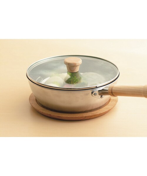 212 KITCHEN STORE(トゥワントゥキッチンストア)の「栗の丸いなべ敷き L <にちにち道具>(ランチョンマット/テーブルウェア・レディース・その他・00)」の4枚目の写真