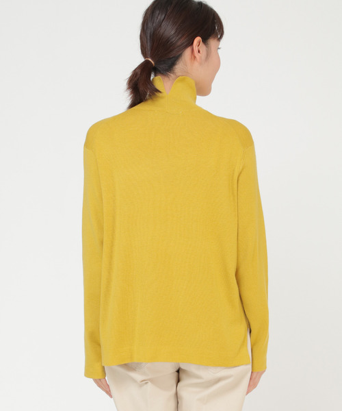 LBC(エルビーシー)の「14Gスリットタートルニット(ニット/セーター・レディース・ホワイト/ブラック/ベージュ/イエロー・M/L)」の13枚目の写真