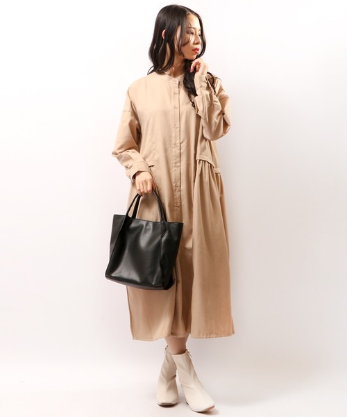 FUNALIVE（ファンアライブ）の「PAGE ONE バンドカラーサイドギャザー長袖ワンピース（ワンピース・レディース・グリーン/ベージュ/ブラック・M～Ｌ）」の14枚目の写真