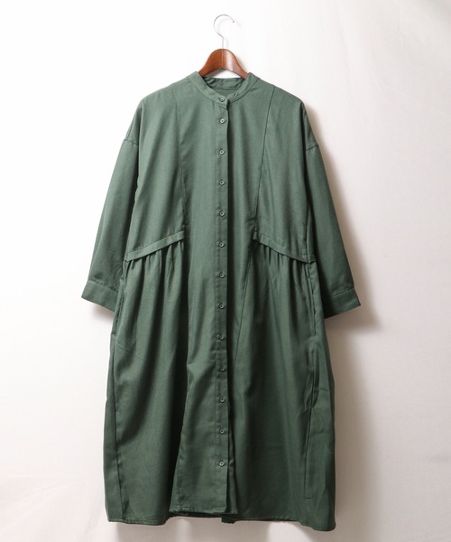 FUNALIVE（ファンアライブ）の「PAGE ONE バンドカラーサイドギャザー長袖ワンピース（ワンピース・レディース・グリーン/ベージュ/ブラック・M～Ｌ）」の20枚目の写真