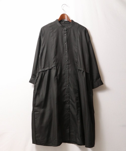 FUNALIVE（ファンアライブ）の「PAGE ONE バンドカラーサイドギャザー長袖ワンピース（ワンピース・レディース・グリーン/ベージュ/ブラック・M～Ｌ）」の16枚目の写真