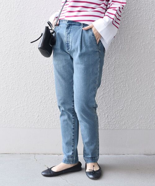 SHIPS(シップス)の「*スーパーストレッチタックデニム◇(デニムパンツ・レディース・ライトブルー/オフホワイト/ロイヤルブルー・SMALL/MEDIUM/LARGE)」の3枚目の写真